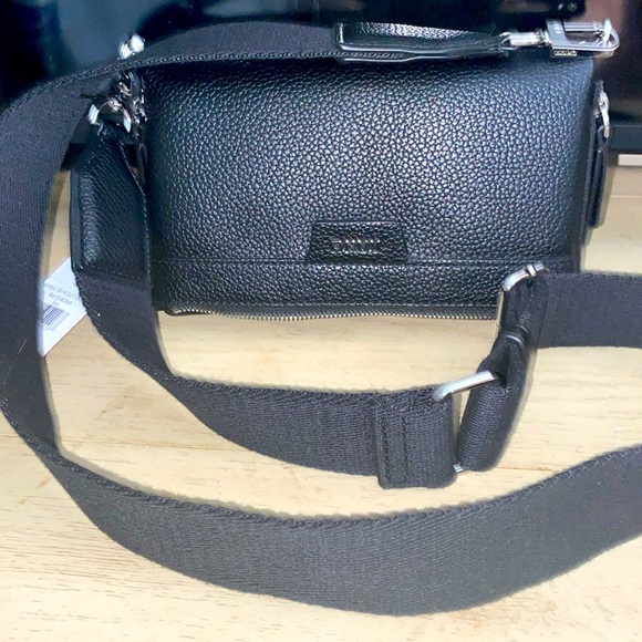 Dkny Handbags - New DKNY Nyra Trifold Crossbody Purse Wallet, Silver Side Zips, 3 Compartments